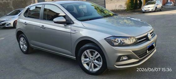 VOLKSWAGEN POLO 1.0 200 TSI COMFORTLINE AUTOMÁTICO VOLKSWAGEN POLO 1.0 200 TSI COMFORTLINE AUTOMÁTICO